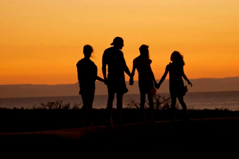 Parental Burnout in 2025: Recognition, Recovery, and Rebuilding Family Connections