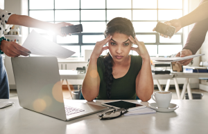 Cognitive Overload in the Digital Age: 5 Ways Technology Is Rewiring Your Brain