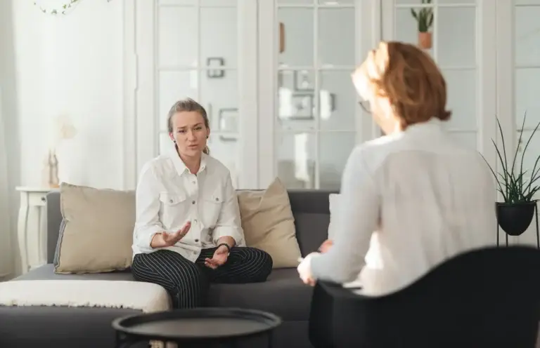 Conscious Uncoupling Therapy in Los Angeles: How to End a Relationship Without Ending Yourself